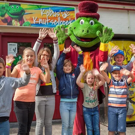 Resort Oostappen Parelstrand Nv Lommel